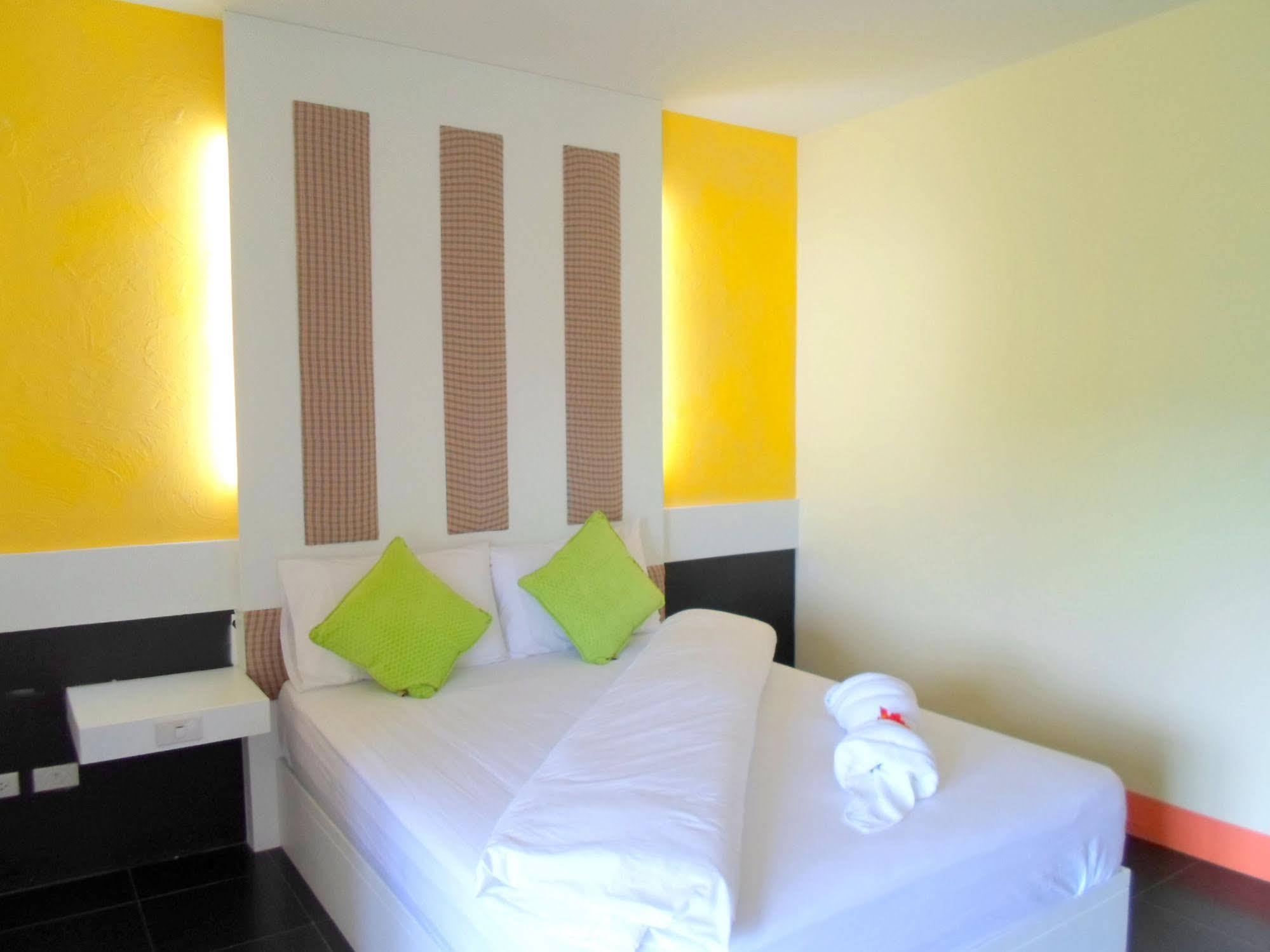 Bantatuk Resort & Restaurant Banthakhun Kültér fotó