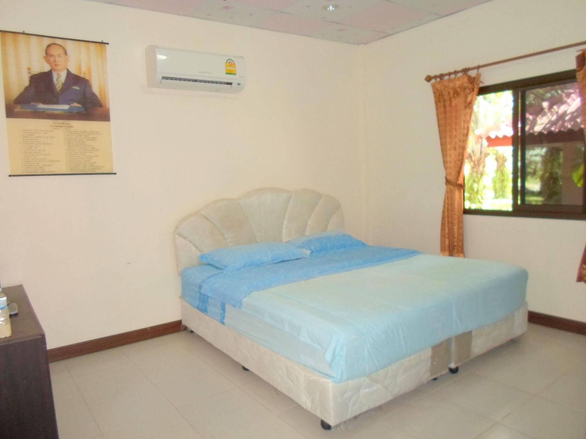 Bantatuk Resort & Restaurant Banthakhun Kültér fotó